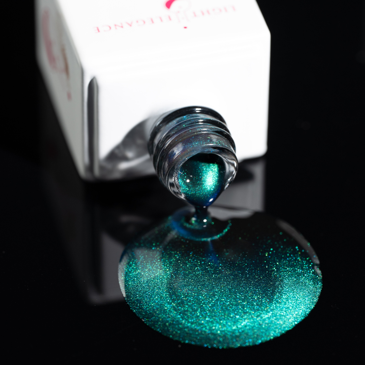 Light Elegance P+ Color Gel Polish Cat Eye - Daydream