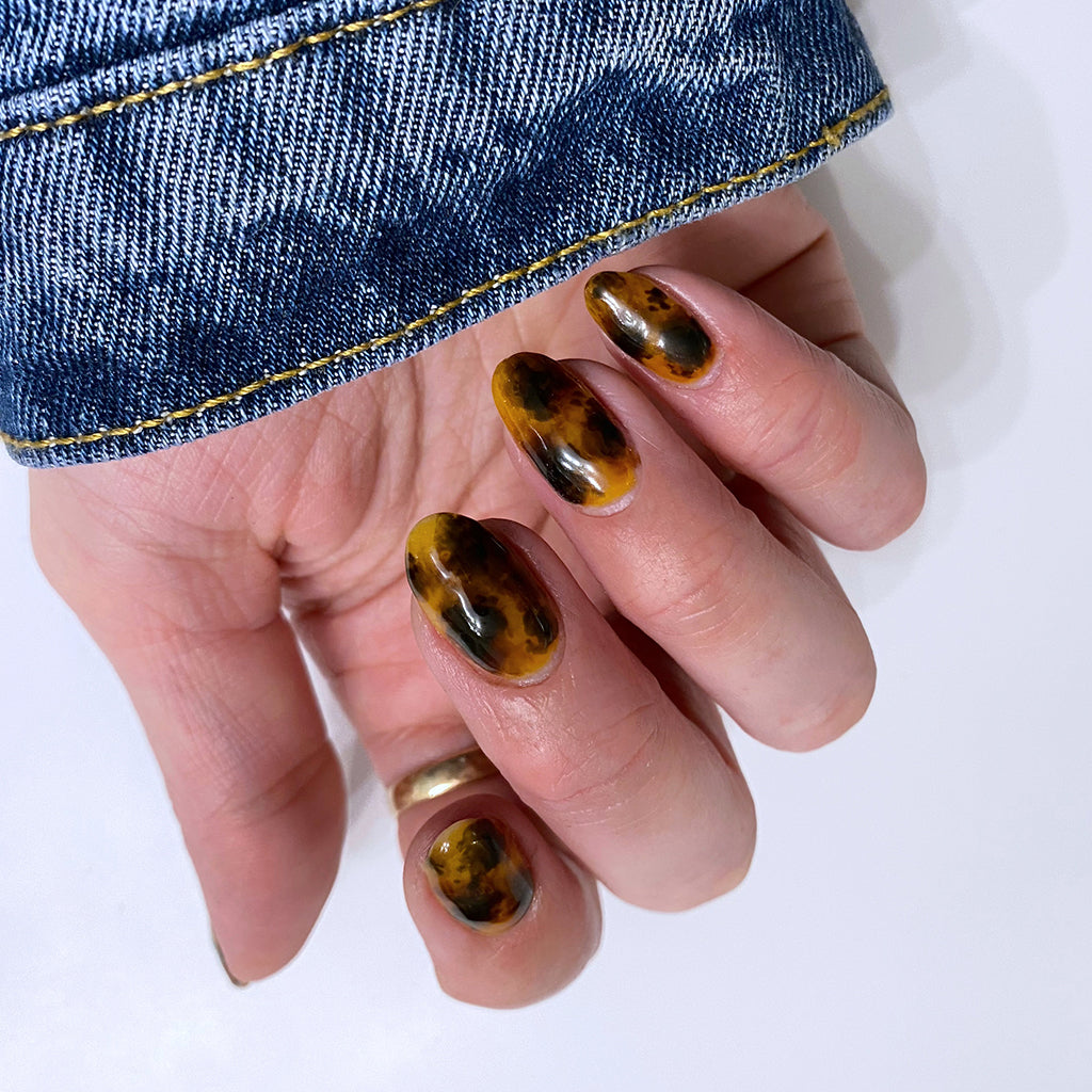 En Vogue Lac it! - Tortoiseshell Kit