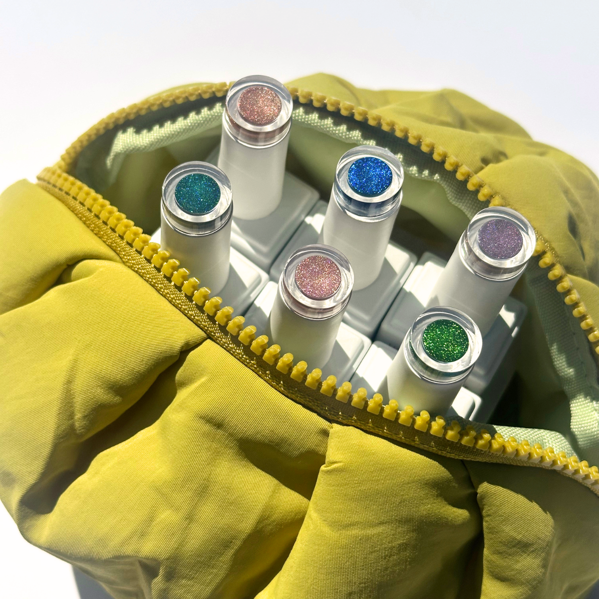Light Elegance P+ Color Gel Polish - Polish Pouch