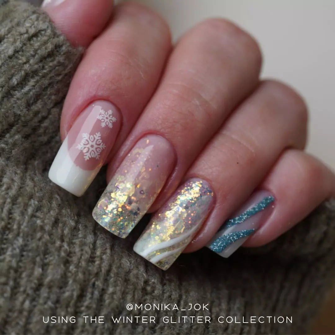Moonflair - Winter Glitter Powder - Creata Beauty - Professional Beauty Products