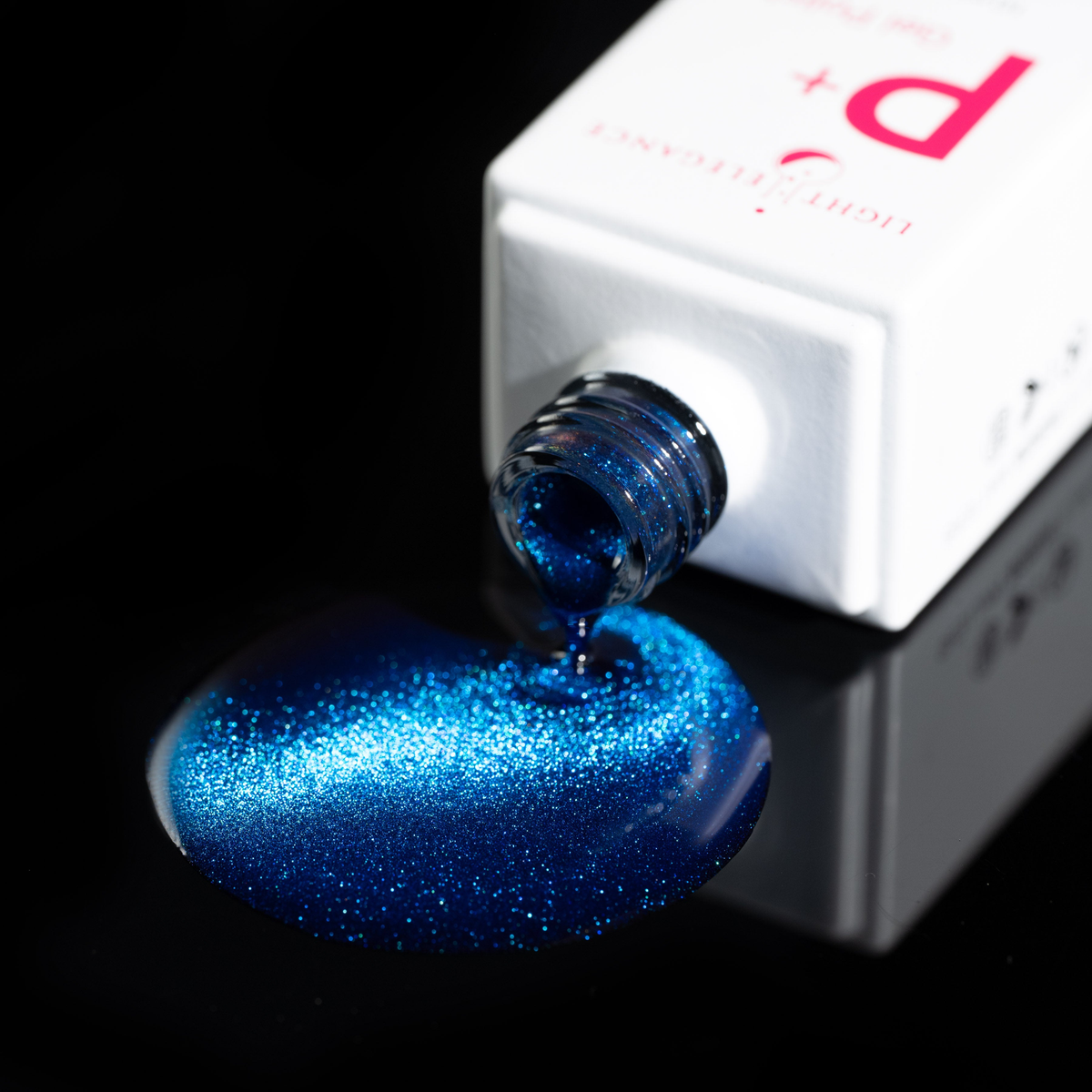 Light Elegance Cat Eye Gel Polish Collection - Illusion with Polish Pouch