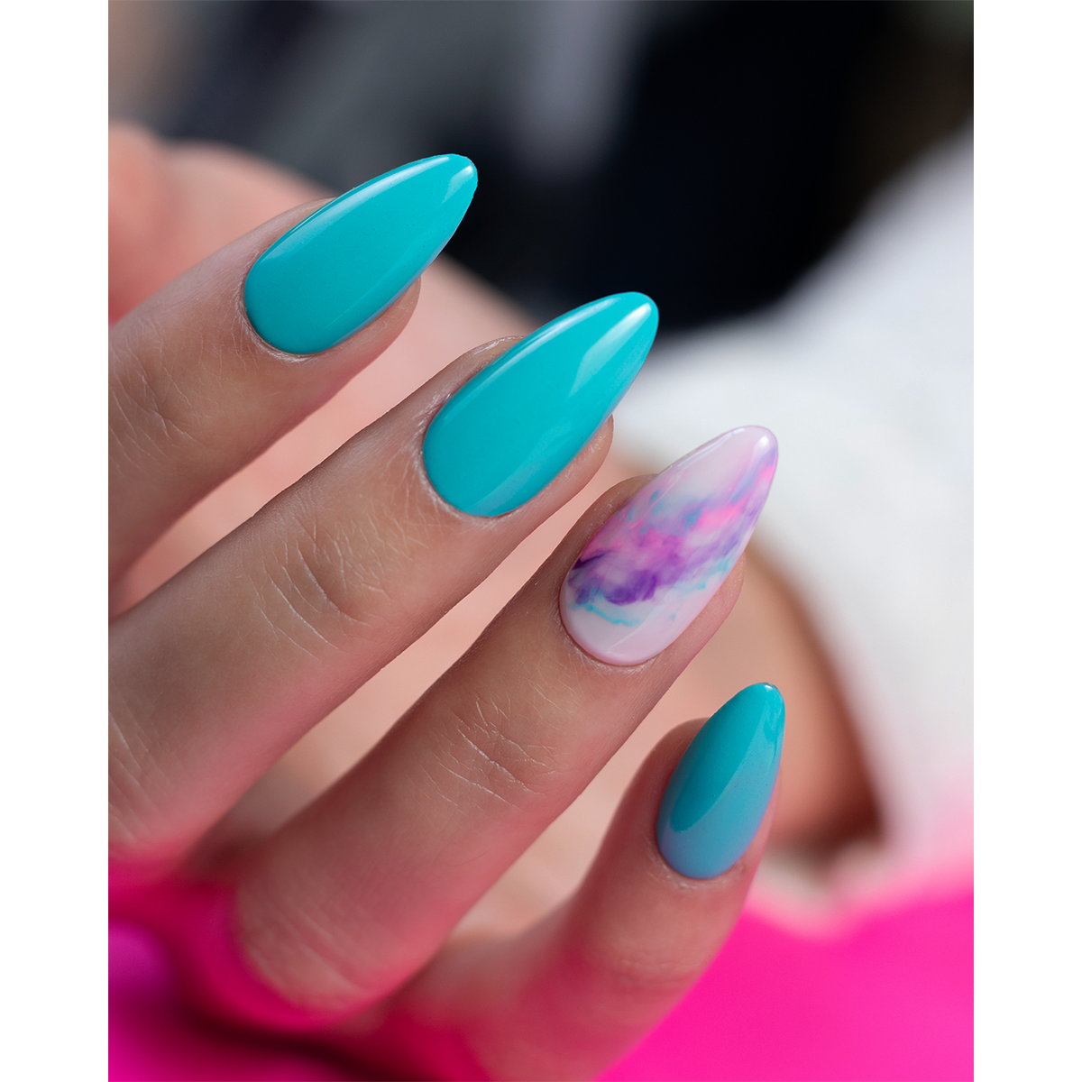 Light Elegance ButterCream - Alien Invasion