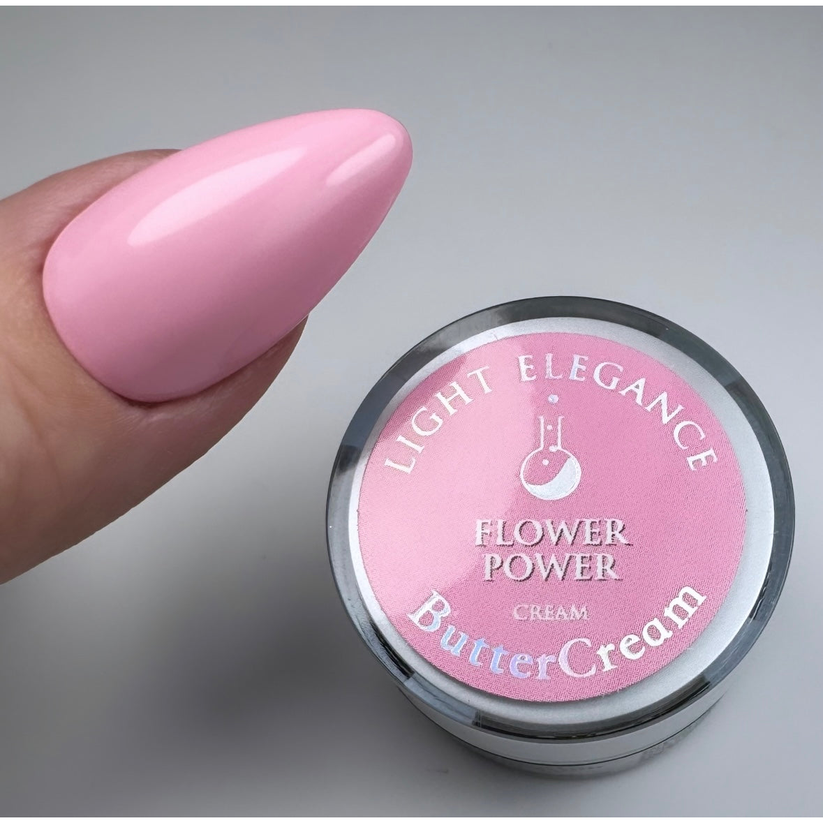Light Elegance ButterCream - Flower Power