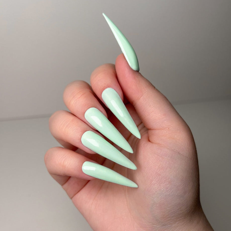 Light Elegance ButterCream - Minty Fresh