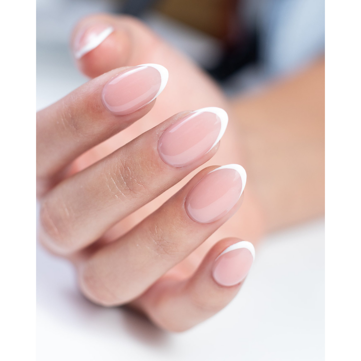 Light Elegance ButterCream - Just White