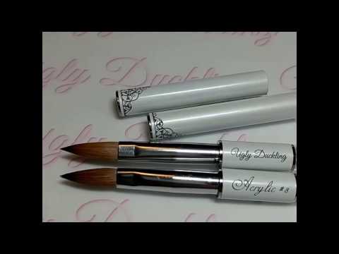 Ugly Duckling Brush - Natural Hair Acrylic #8 Black video