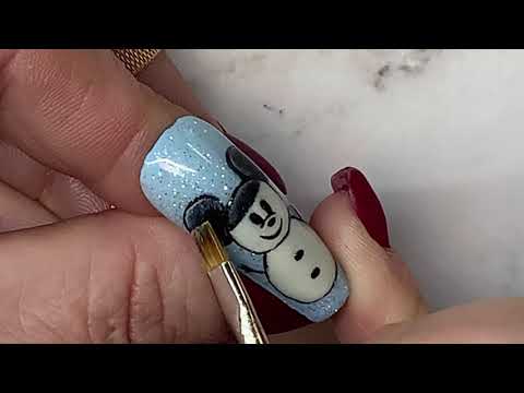 Fuzion Brush - Signature Nail Art Series Set video