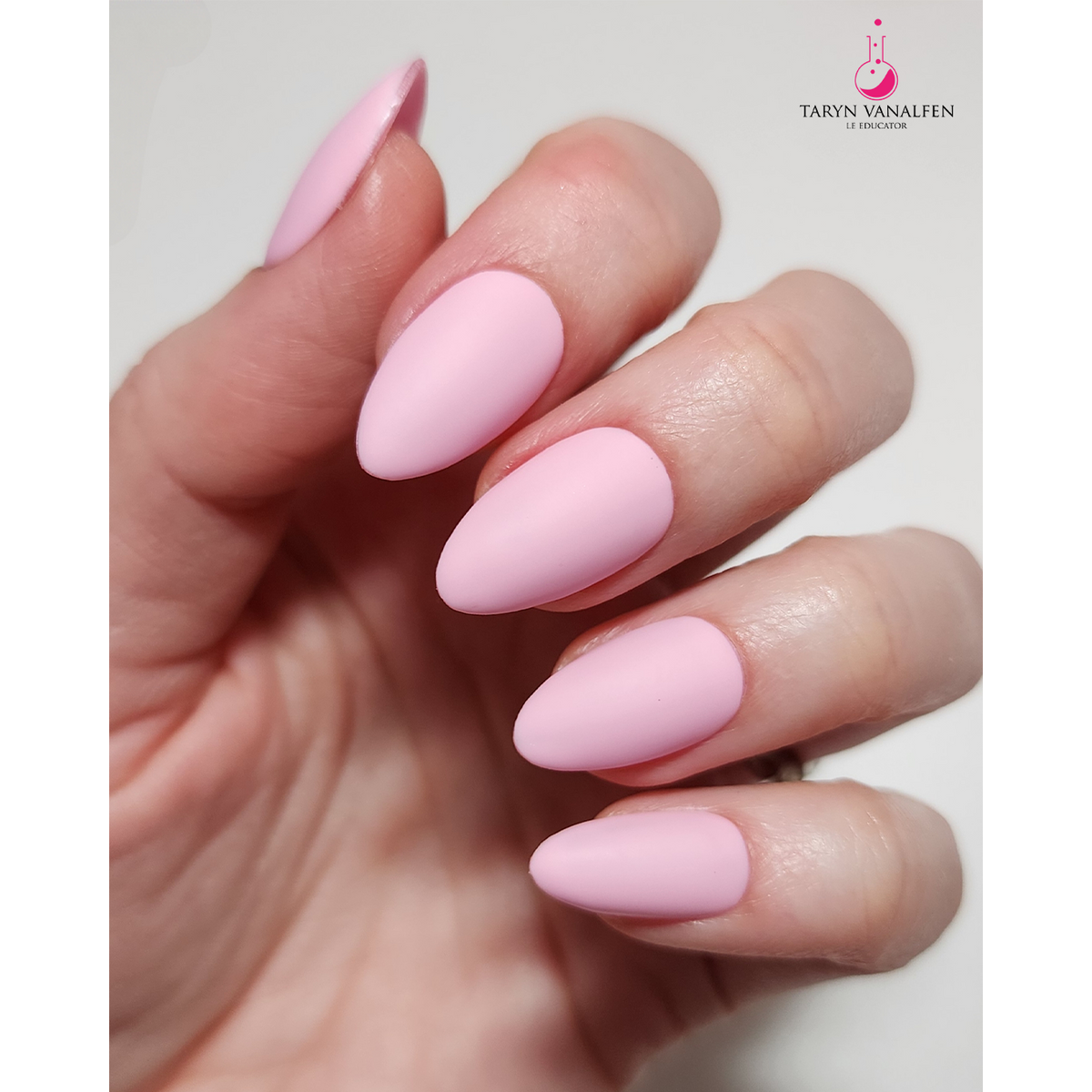 Light Elegance ButterCream - Flower Power